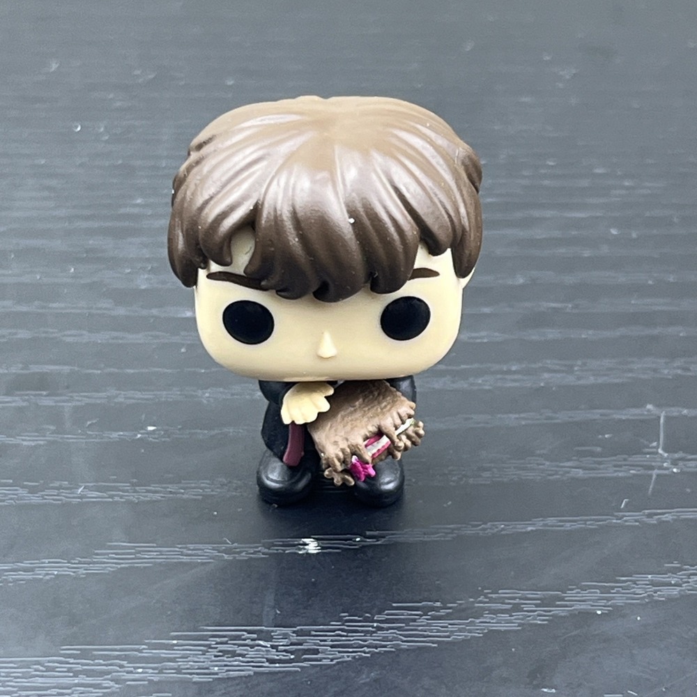 Funko Pocket Pop Neville w/ Monster‎ Book Harry Potter 2021 Advent Mini Figure